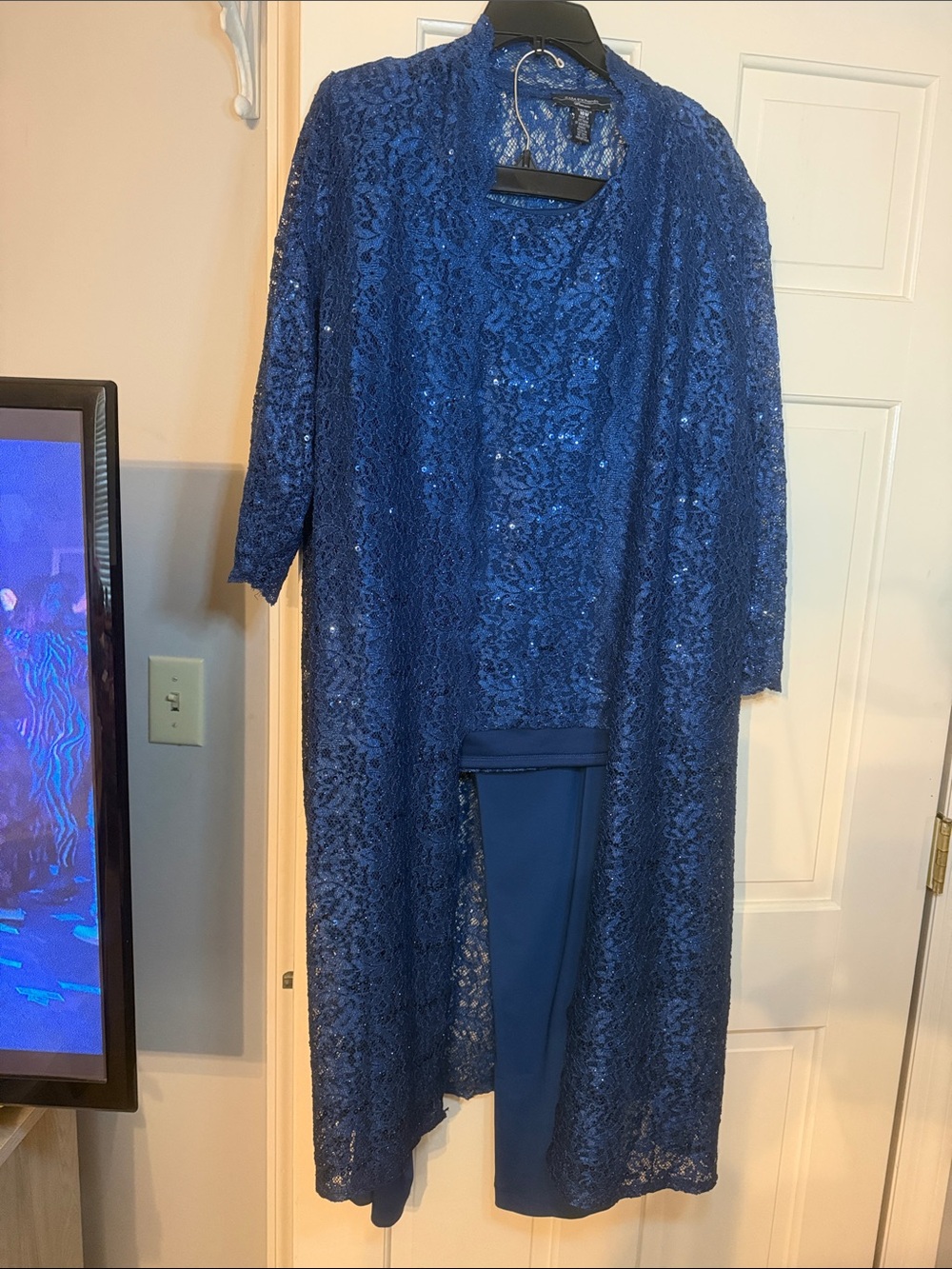 R & M Richards Navy Blue Lace Two-Piece Pantsuit